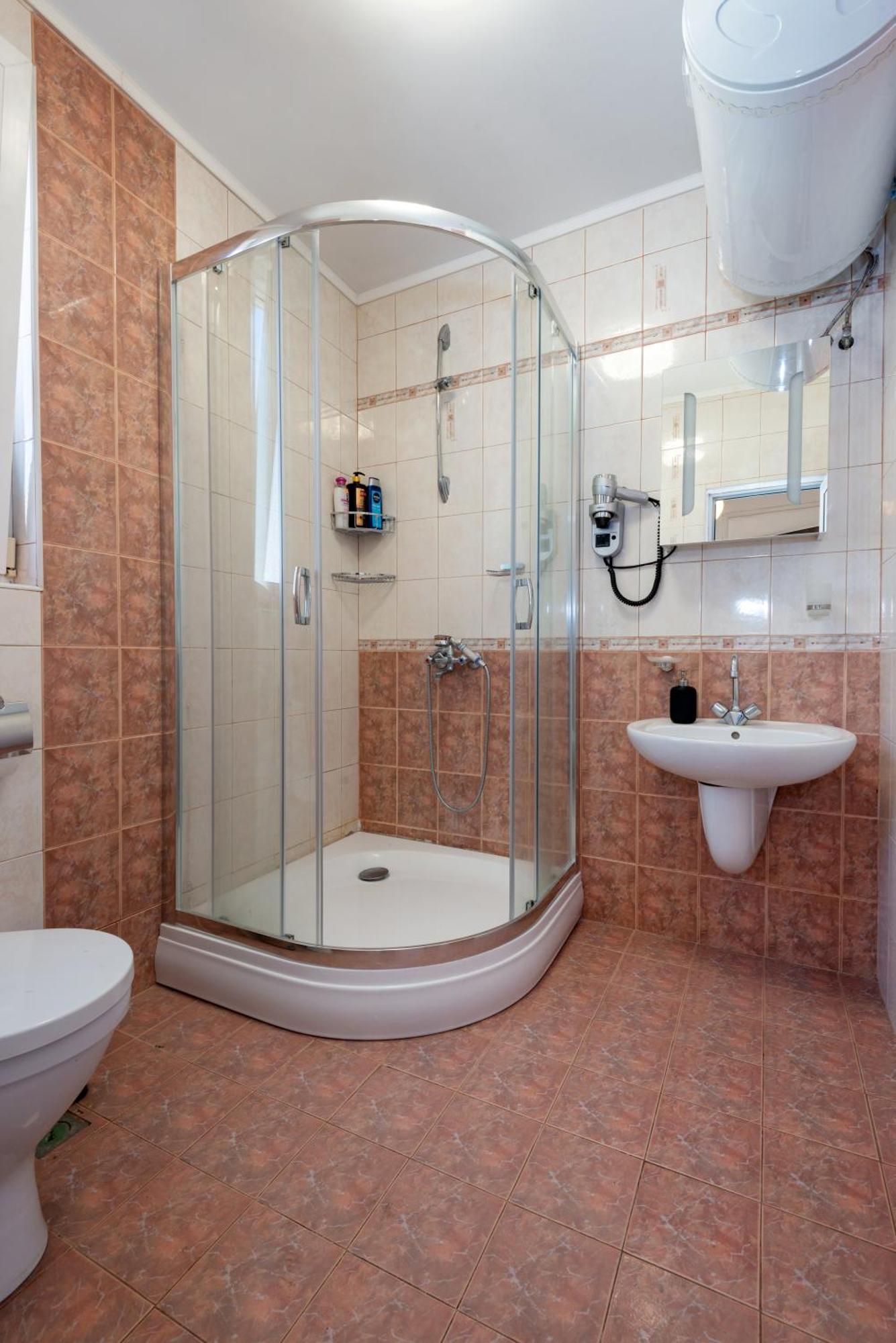 Devin Coworking & Coliving Apartment Bagian luar foto